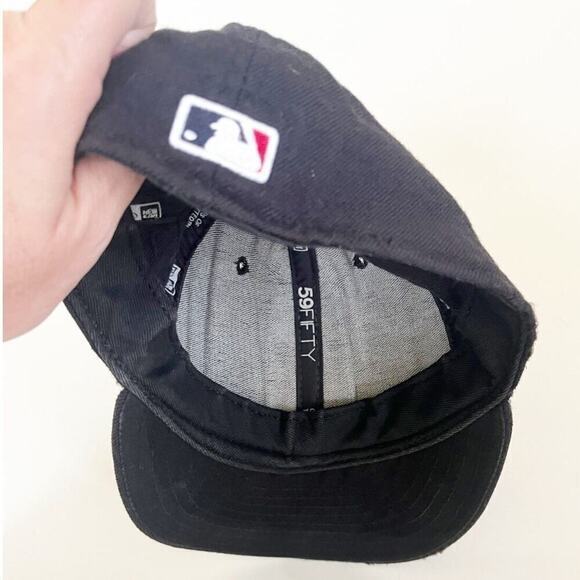Vintage LA Angels Hat Cap Fitted Mens 7 3/8 New Era 59FIFTY MLB Baseball Black - Picture 2 of 4